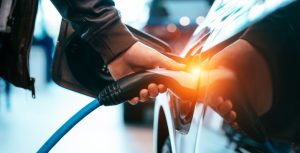 Nieopłacalna naprawa pojazdów elektrycznych